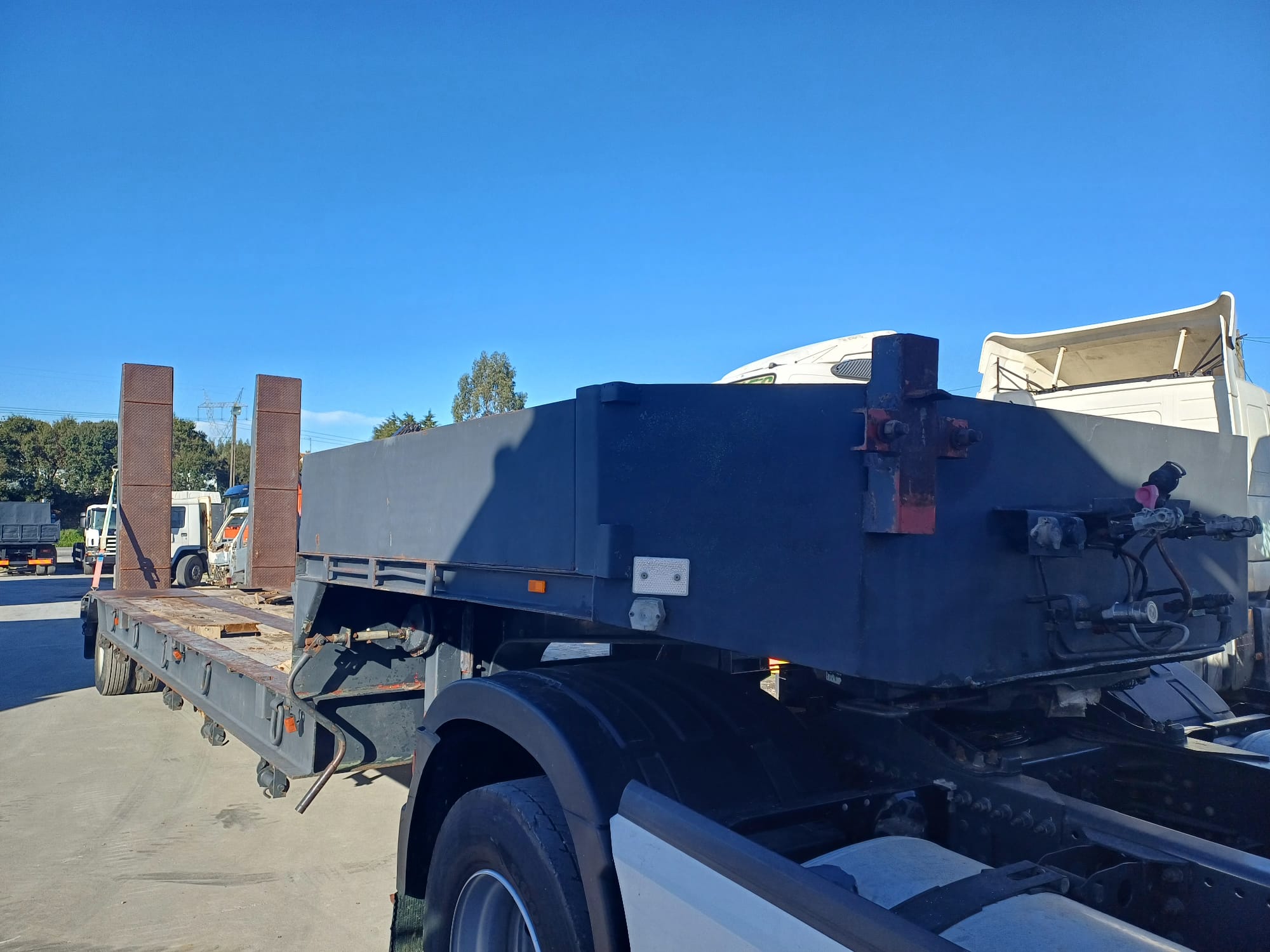 Porta máquinas -Kaiser - Ano 1990